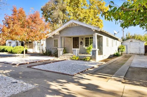 209 M St, Madera, CA 93637-4441