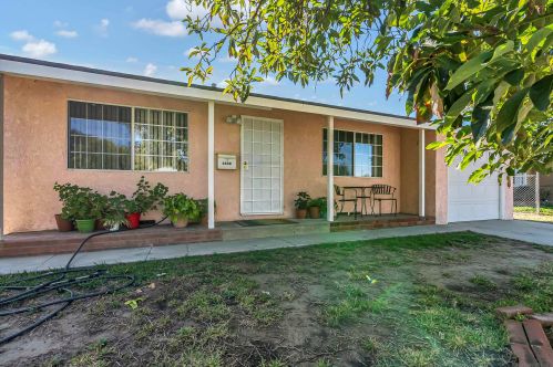 9281 Klinedale Ave, Downey, CA 90240-2518