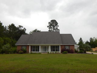 670 Corey St, Baxley, GA 31513-7108