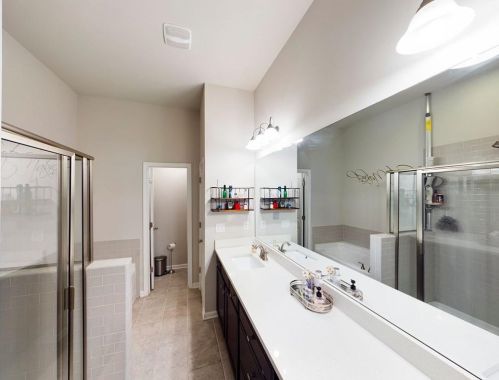 7071 Elmwood Ridge Ct, Atlanta GA  30340-1863 exterior