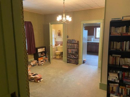 1954 3rd Ave, Primrose PA  17901-2013 exterior