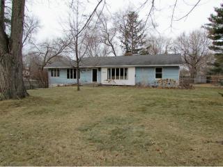 3536 Fairlawn Dr, Hopkins, MN 55345-1219