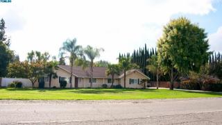 5505 Pershing Ave, Visalia, CA 93291-7916