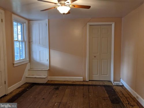 45 Baltimore St, Carlisle PA 17013-3808 exterior