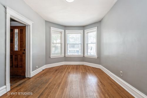 1513 School St, Chicago, IL 60657-2121