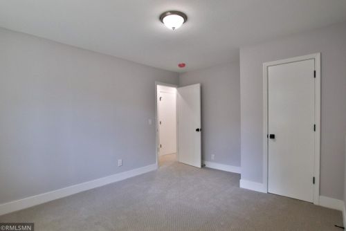 4353 Bear Path Trl, Saint Paul MN  55122-2218 exterior