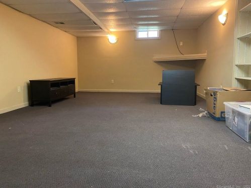 140 Hoerle Blvd, Torrington CT  06790-3243 exterior