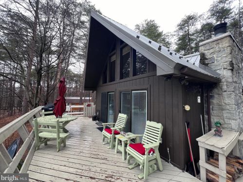 75 Ruffed Grouse Ln, Berkeley Springs WV  25411-5287 exterior