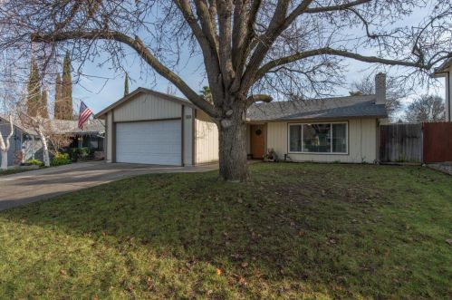 7824 Wooddale Way, Citrus Heights, CA 95610-2636
