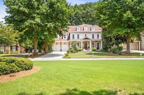 124 Rivercrest Ln, Suwanee, GA 30024-5439