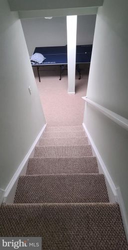 27 Scarlet Oak Dr, Princeton NJ  08540-4610 exterior