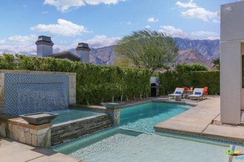1431 Lorena Way, Palm Springs, CA 92262-3405