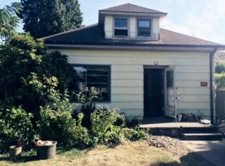 1122 Sherrett St, Portland, OR 97202-6939