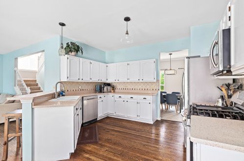 205 Westridge Blvd, Hanover Park, IL 60103-1351