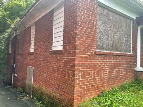 1048 Mayson Turner Rd, Atlanta, GA 30314-2833