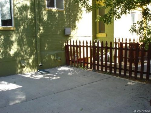 1107 Downing St, Denver CO  80218-5200 exterior