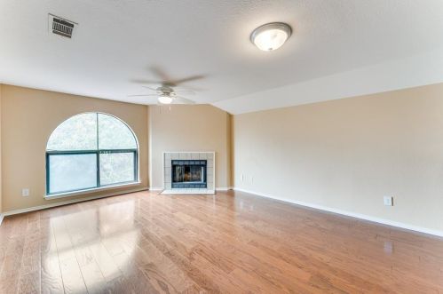 11508 Cherry Hearst Ct, Austin TX  78750-3525 exterior