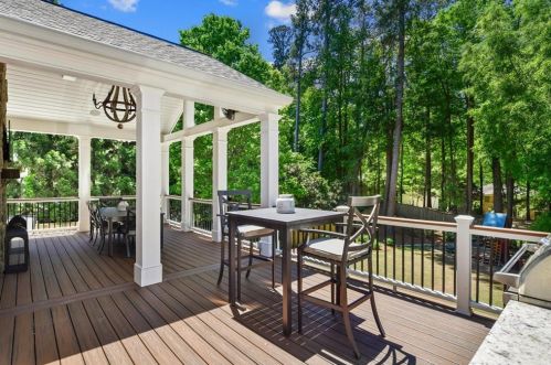 72 Brookhaven Dr, Atlanta GA  30319-3004 exterior