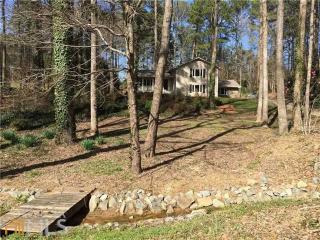 234 Newport Rd, Lilburn, GA 30047-3948