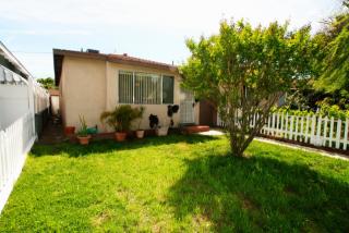 3310 Chandler Blvd, Burbank, CA 91505-2511