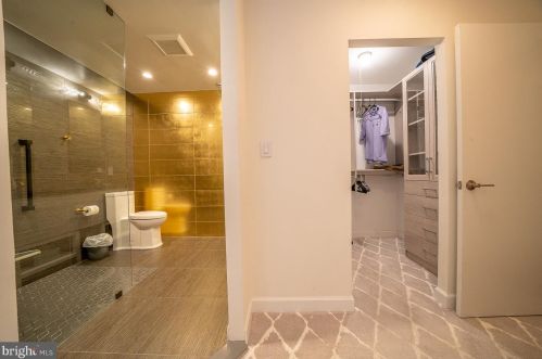 2023 Chancellor St, Philadelphia PA 19103-5604 exterior