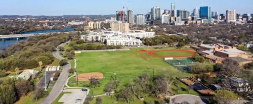 33 Chalmers Ave, Austin TX  78702-5441 exterior