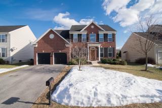 82 Augustine Ct, Martinsburg, WV 25430-2811