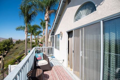 997 Dylan Way, Anaheim CA  92808-1519 exterior