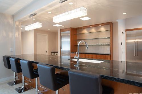 4463 Aukai Ave, Honolulu HI  96816-5209 exterior