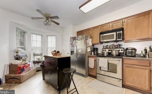 13453 Lock Loop, Woodbridge VA  22192-4447 exterior