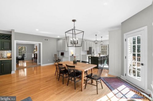 944 Old County Rd, Severna Park MD 21146-4817 exterior