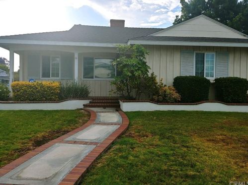10702 Mollyknoll Ave, Whittier, CA 90603-2725