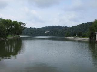 3834 Coveside Ct, Mcghee Tyson Ang Base, TN 37777-3281