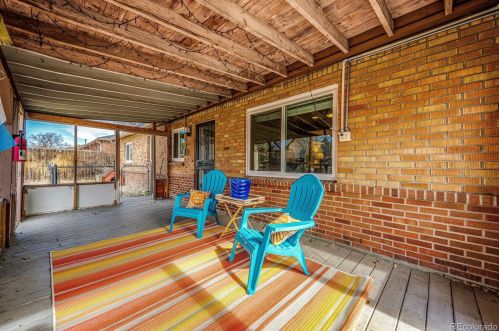 837 Troy St, Denver CO  80011-6638 exterior