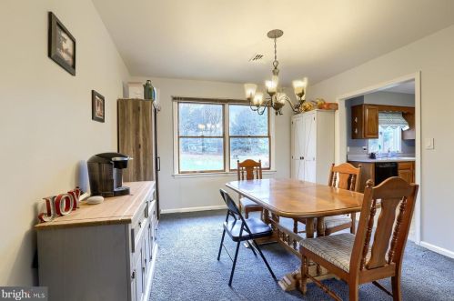 332 Bonnybrook Rd, Carlisle PA  17015-9290 exterior