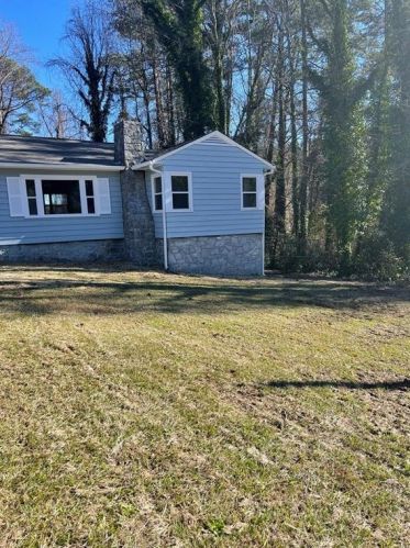 2116 Barge Rd, Atlanta, GA 30331-2504