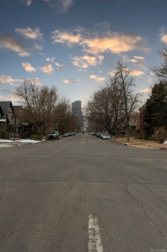 2712 Stout St, Denver CO  80205-2974 exterior