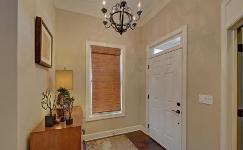 3016 Scarlet Oak Ln, Gainesville, GA 30504-5692