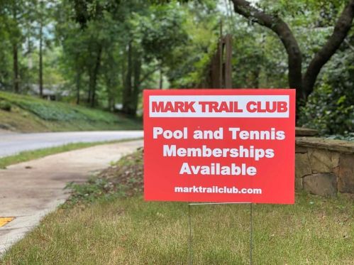 430 Lost Forest Ct, Atlanta GA  30328-2101 exterior