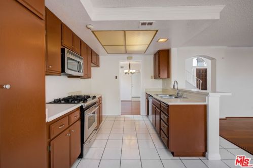 259 Bellbrook St, Covina, CA 91722-2875
