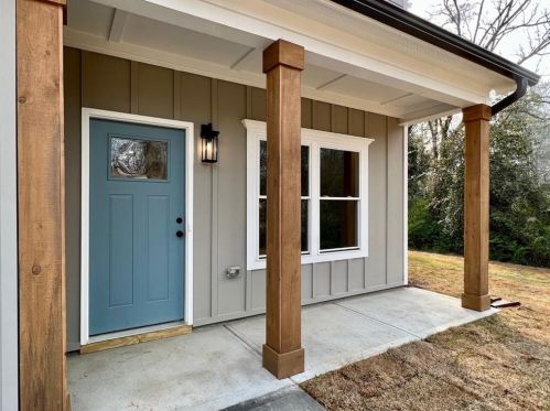 95 Condor St, Hartwell, GA 30643-1836