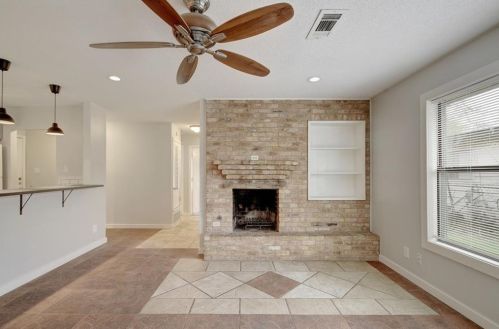 2302 Barton Skwy, Austin TX  78704-4704 exterior