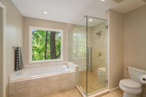 1150 Churchill Downs Rd, Atlanta GA  30319-1024 exterior