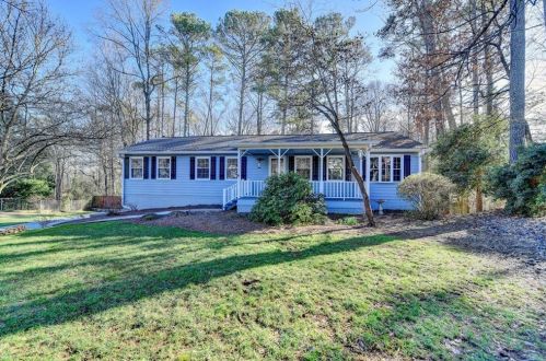 103 Chickasaw Run, Holly Springs, GA 30188-1705