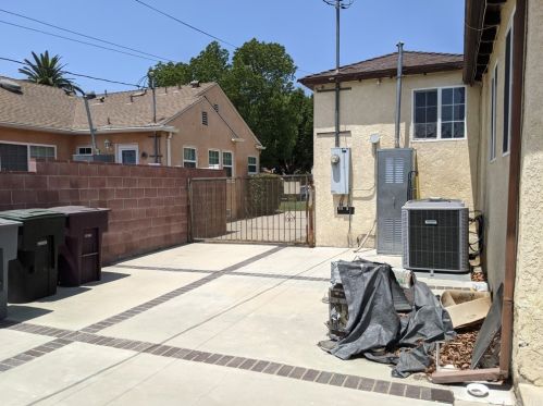 1222 Spazier Ave, Glendale CA  91201-1322 exterior