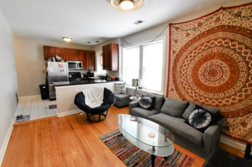 4201 Sawyer Ave, Chicago, IL 60618-1259