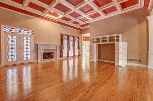 1900 Lancaster Dr, Conyers GA  30013-6442 exterior