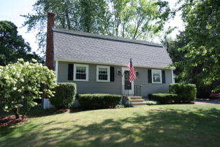 14 Nightingale Rd, Nashua, NH 03062-2168