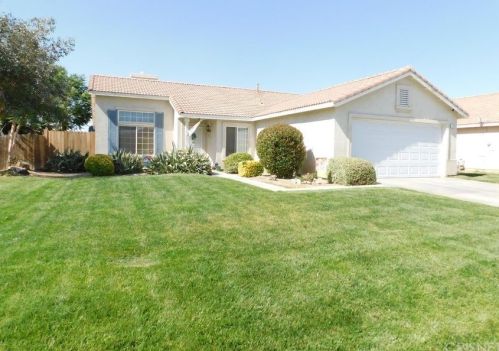 3349 Knott Ct, Lancaster, CA 93535-4951