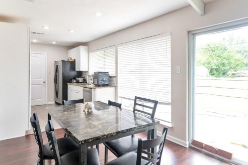 5809 Waits Ave, Fort Worth TX  76133-3326 exterior